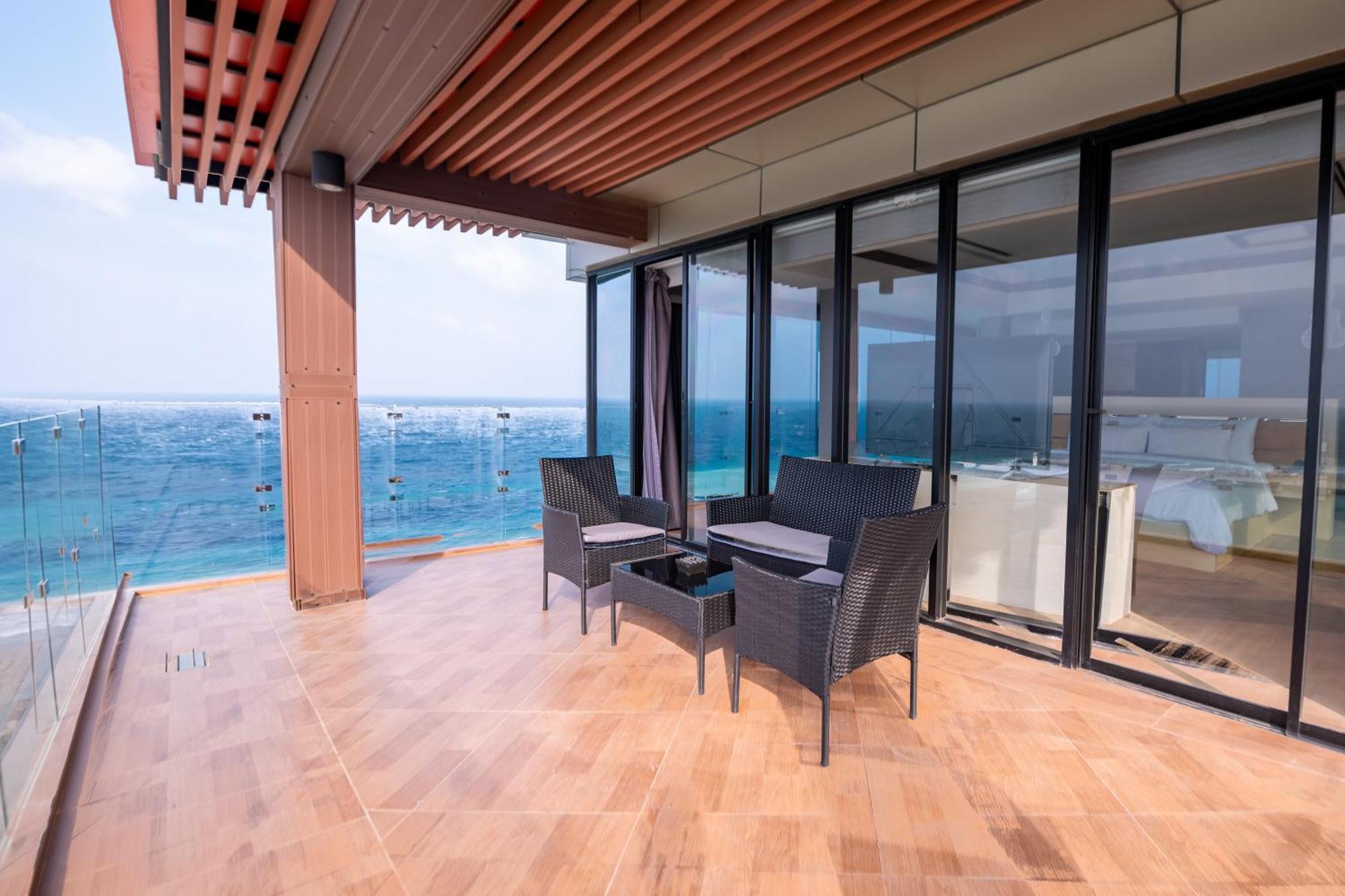 Swarn By Hawks Hotels Kamadhoo Exterior foto