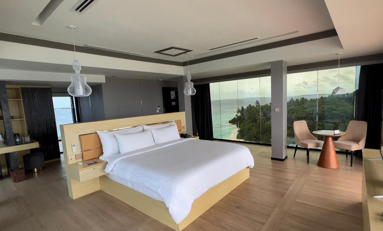 Swarn By Hawks Hotels Kamadhoo Exterior foto